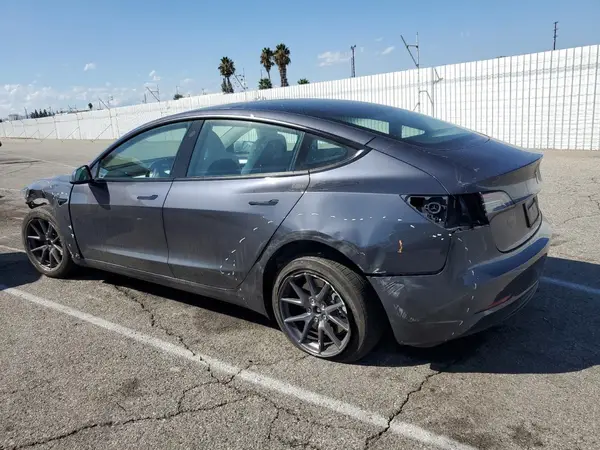 5YJ3E1EA2PF644441 2023 TESLA MODEL 3 - Image 2