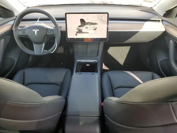5YJ3E1EA2PF648361 2023 TESLA MODEL 3 - Image 8