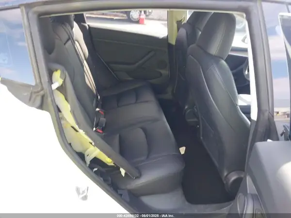 5YJ3E1EA2PF650773 2023 TESLA MODEL 3 - Image 8