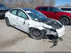 5YJ3E1EA2PF652961 2023 TESLA MODEL 3