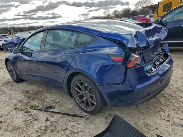 5YJ3E1EA2PF653740 2023 TESLA MODEL 3 - Image 2