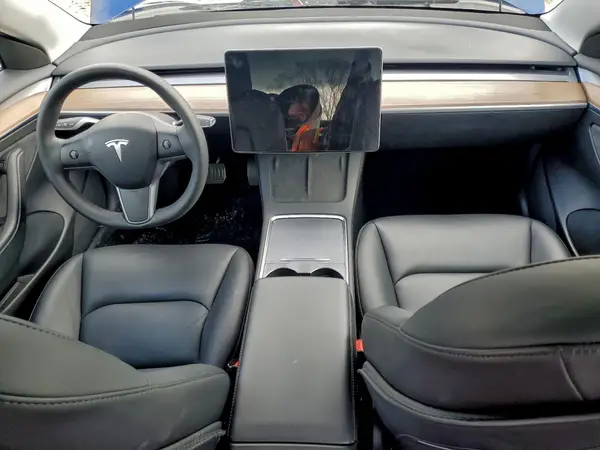 5YJ3E1EA2PF653740 2023 TESLA MODEL 3 - Image 8