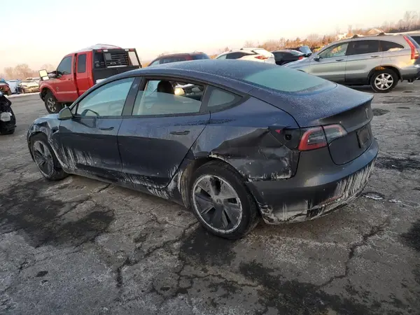 5YJ3E1EA2PF660509 2023 TESLA MODEL 3 - Image 2