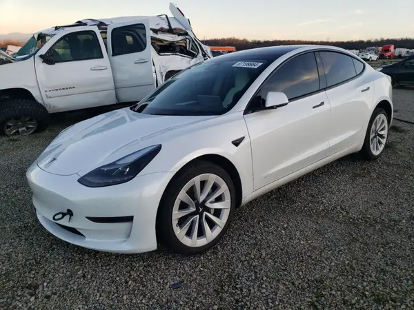 5YJ3E1EA2PF665175 2023 TESLA MODEL 3 - Image 1