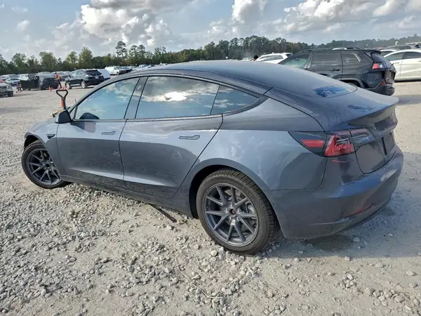 5YJ3E1EA2PF667749 2023 TESLA MODEL 3 - Image 2