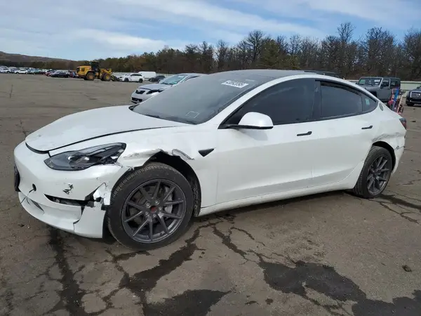 5YJ3E1EA2PF668318 2023 TESLA MODEL 3 - Image 1