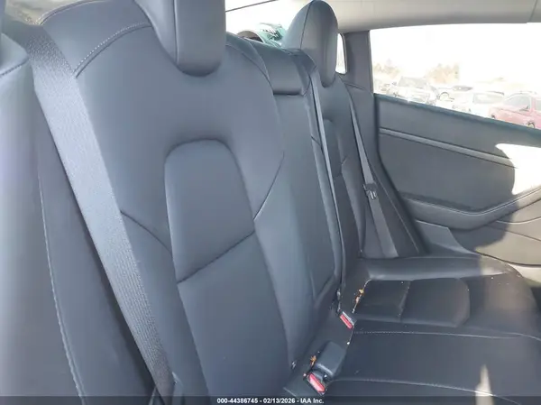 5YJ3E1EA2PF670411 2023 TESLA MODEL 3 - Image 8
