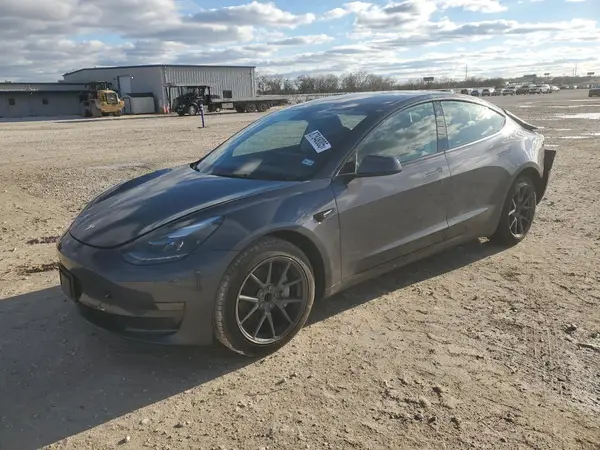 5YJ3E1EA2PF672207 2023 TESLA MODEL 3 - Image 1