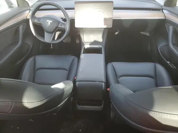 5YJ3E1EA2PF672207 2023 TESLA MODEL 3 - Image 8