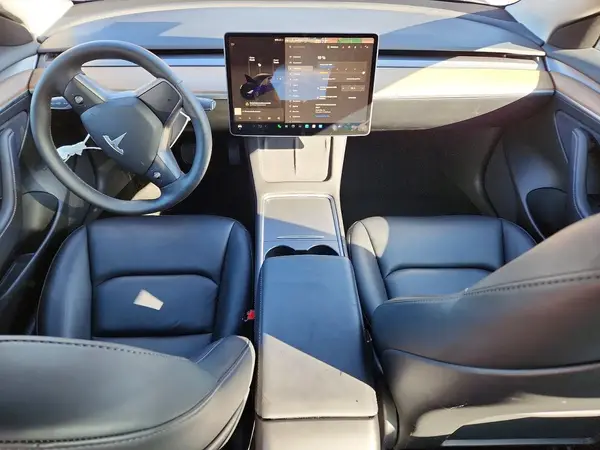 5YJ3E1EA2PF674314 2023 TESLA MODEL 3 - Image 8