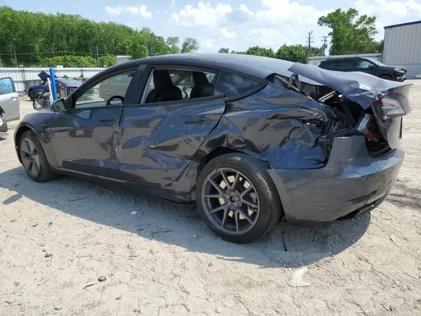 5YJ3E1EA2PF674765 2023 TESLA MODEL 3 - Image 2