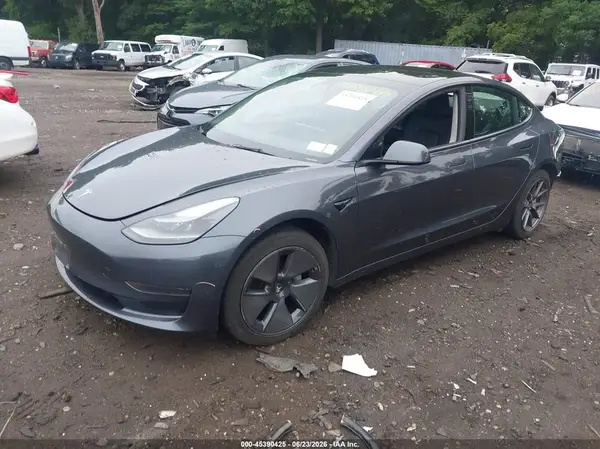 5YJ3E1EA2PF676760 2023 TESLA MODEL 3 - Image 2