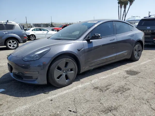 5YJ3E1EA2PF677665 2023 TESLA MODEL 3 - Image 1