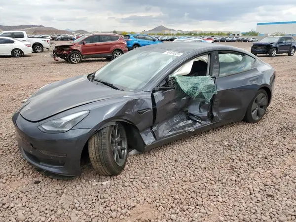 5YJ3E1EA2PF680341 2023 TESLA MODEL 3 - Image 1