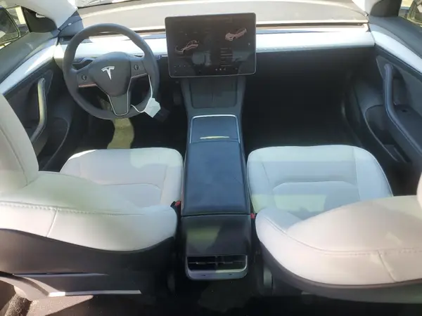5YJ3E1EA2PF680484 2023 TESLA MODEL 3 - Image 8