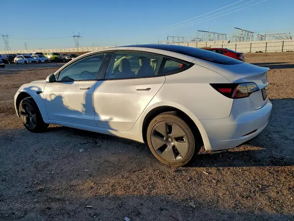 5YJ3E1EA2PF682901 2023 TESLA MODEL 3 - Image 2