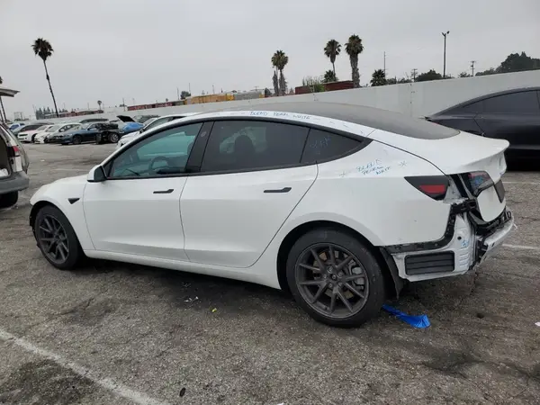 5YJ3E1EA2PF684146 2023 TESLA MODEL 3 - Image 2