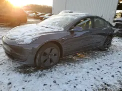 5YJ3E1EA2PF688228 2023 TESLA MODEL 3