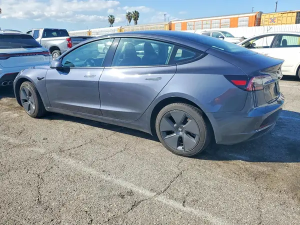 5YJ3E1EA2PF688911 2023 TESLA MODEL 3 - Image 2