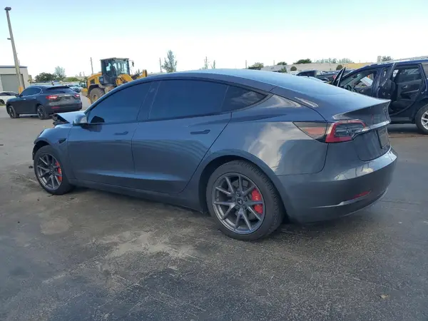 5YJ3E1EA2PF691470 2023 TESLA MODEL 3 - Image 2