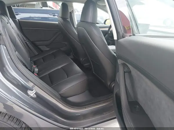 5YJ3E1EA2PF694918 2023 TESLA MODEL 3 - Image 8