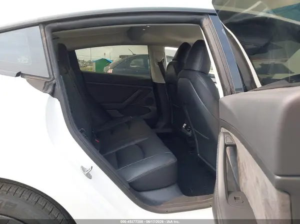 5YJ3E1EA2PF697494 2023 TESLA MODEL 3 - Image 8