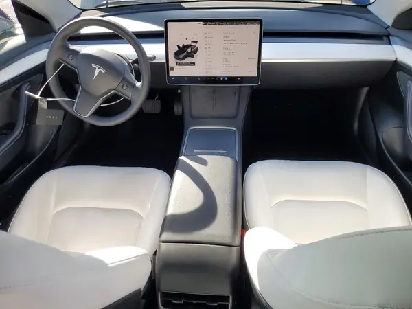 5YJ3E1EA2PF711443 2023 TESLA MODEL 3 - Image 8