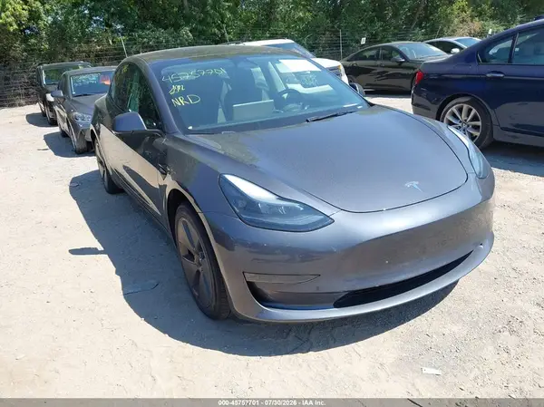 5YJ3E1EA2PF711507 2023 TESLA MODEL 3 - Image 1