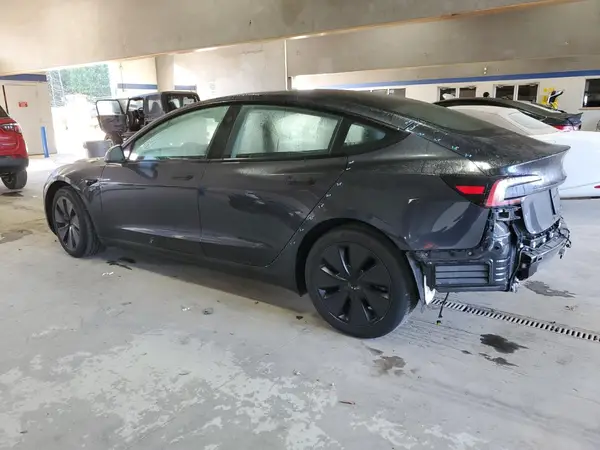 5YJ3E1EA2RF726205 2024 TESLA MODEL 3 - Image 2