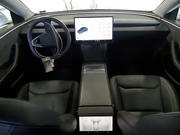 5YJ3E1EA2RF726205 2024 TESLA MODEL 3 - Image 8
