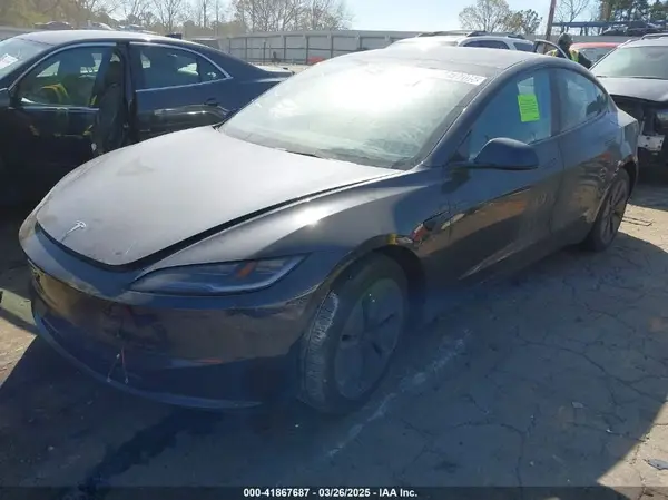 5YJ3E1EA2RF728200 2024 TESLA MODEL 3 - Image 2