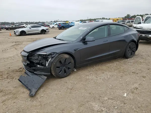 5YJ3E1EA2RF730108 2024 TESLA MODEL 3 - Image 1