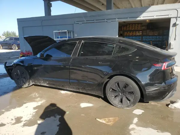 5YJ3E1EA2RF730870 2024 TESLA MODEL 3 - Image 2