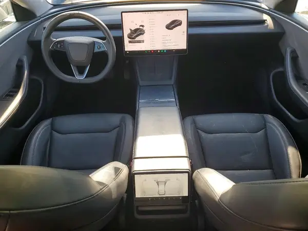 5YJ3E1EA2RF731095 2024 TESLA MODEL 3 - Image 8