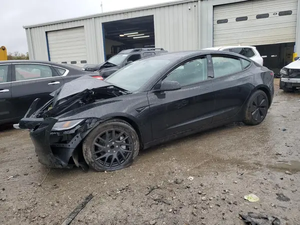 5YJ3E1EA2RF731646 2024 TESLA MODEL 3 - Image 1