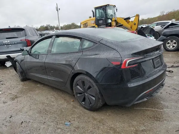 5YJ3E1EA2RF731646 2024 TESLA MODEL 3 - Image 2