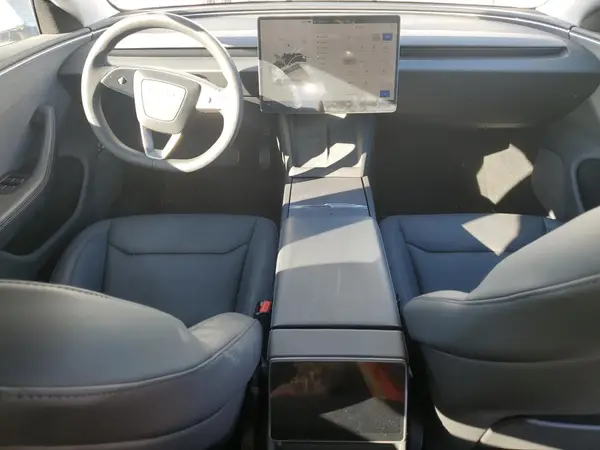 5YJ3E1EA2RF733770 2024 TESLA MODEL 3 - Image 8