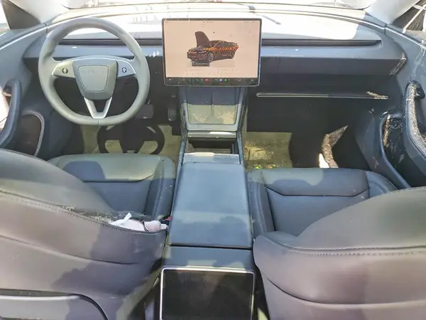5YJ3E1EA2RF738886 2024 TESLA MODEL 3 - Image 8