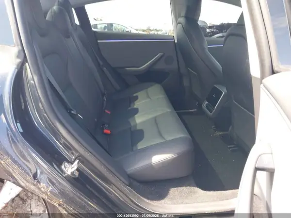 5YJ3E1EA2RF741805 2024 TESLA MODEL 3 - Image 8