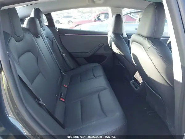 5YJ3E1EA2RF742887 2024 TESLA MODEL 3 - Image 8