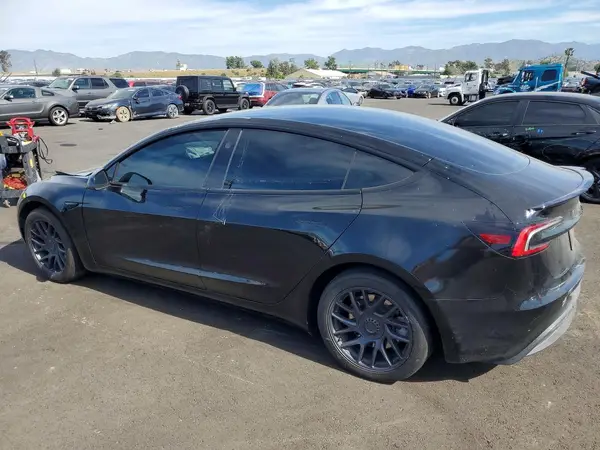 5YJ3E1EA2RF747636 2024 TESLA MODEL 3 - Image 2