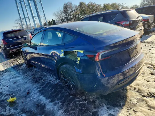5YJ3E1EA2RF751962 2024 TESLA MODEL 3 - Image 2