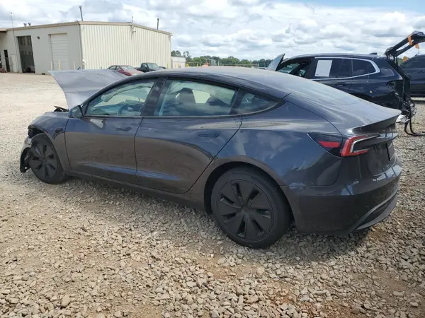 5YJ3E1EA2RF774111 2024 TESLA MODEL 3 - Image 2