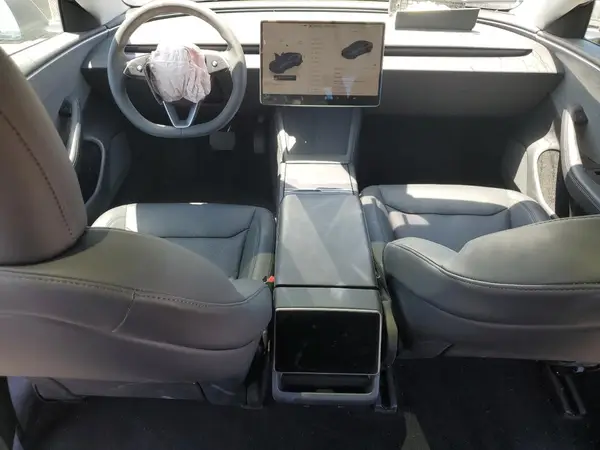 5YJ3E1EA2RF784265 2024 TESLA MODEL 3 - Image 8