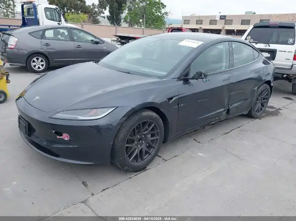 5YJ3E1EA2RF784394 2024 TESLA MODEL 3 - Image 2