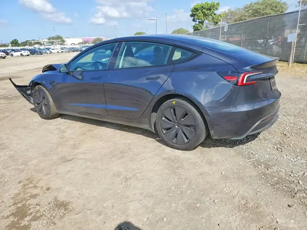5YJ3E1EA2RF785951 2024 TESLA MODEL 3 - Image 2