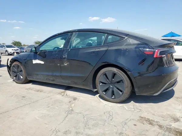 5YJ3E1EA2RF786114 2024 TESLA MODEL 3 - Image 2