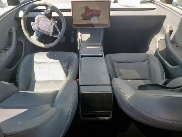 5YJ3E1EA2RF786114 2024 TESLA MODEL 3 - Image 8