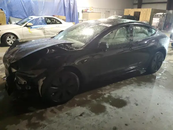 5YJ3E1EA2RF814039 2024 TESLA MODEL 3 - Image 1