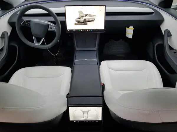 5YJ3E1EA2RF815384 2024 TESLA MODEL 3 - Image 8